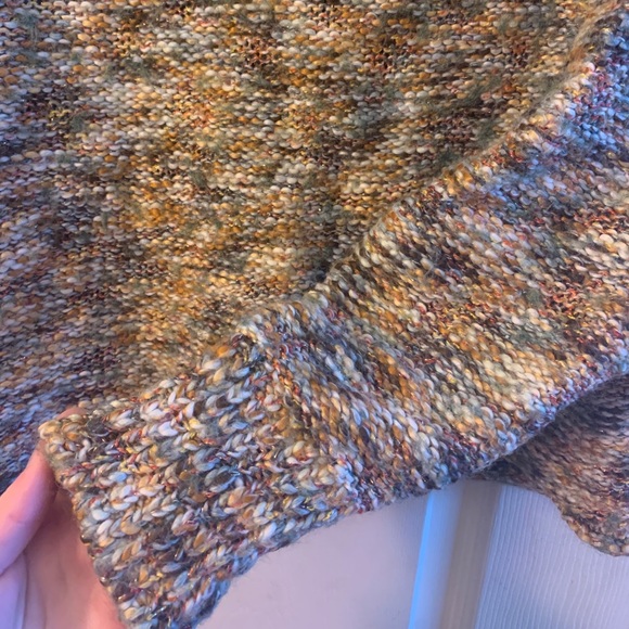 Multi colored Sweater - Picture 3 of 4